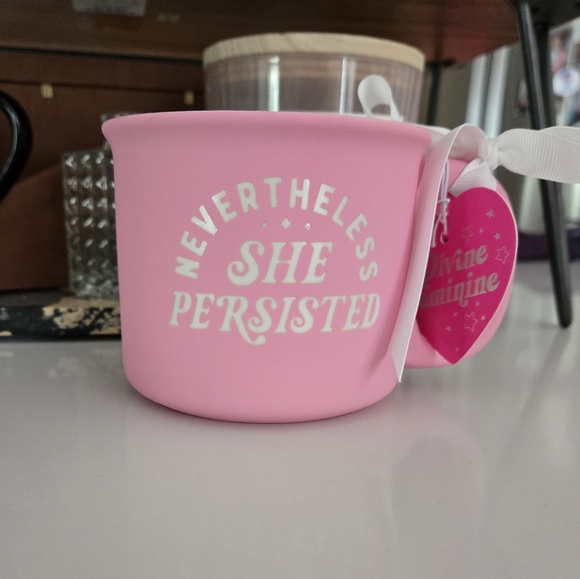 NWT "Nevertheless She Persisted" Pink Mug - Picture 1 of 3